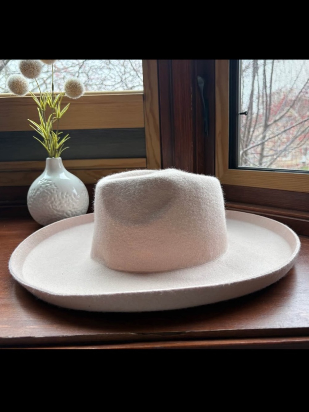 Woman’s Blush Wide Brim Hat